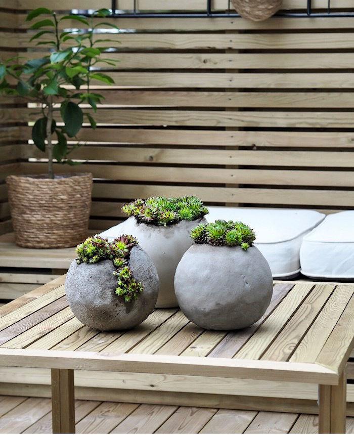 Minimalistische Beton Deko Terrasse