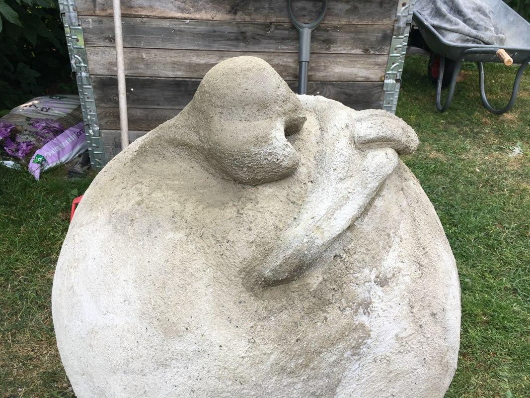 Beton Skulptur frei geformt Garten