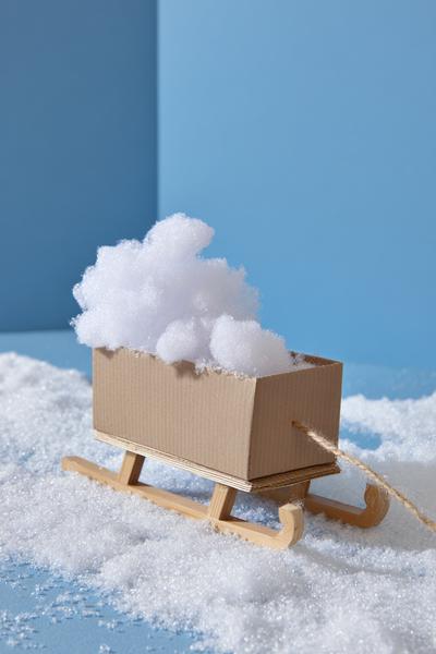 19. Kartonschlitten mit Watte-Schnee im Basteln Weihnachten U3-Setting