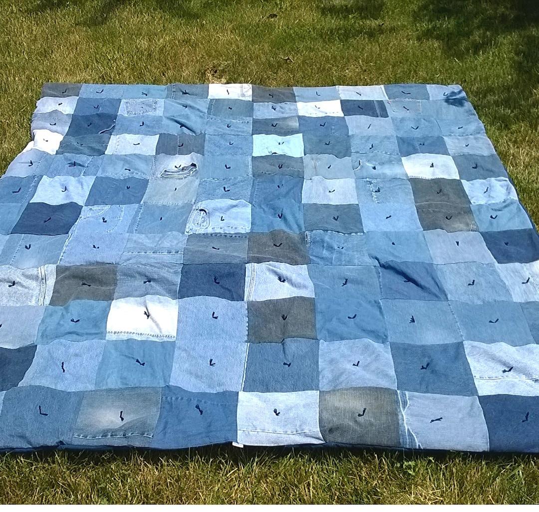 Patchworkdecke aus alten Jeans