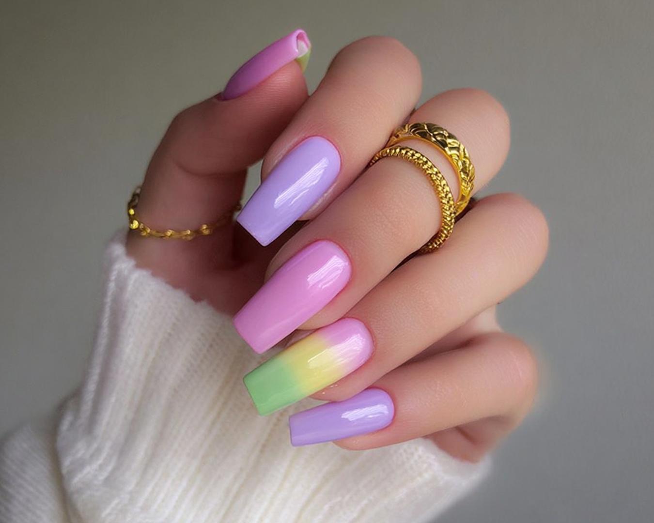 Quadratische Nägel Pastell Mix