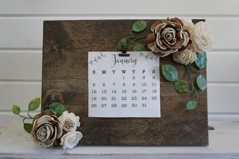 Landhausstil Kalender aus alten Teilen