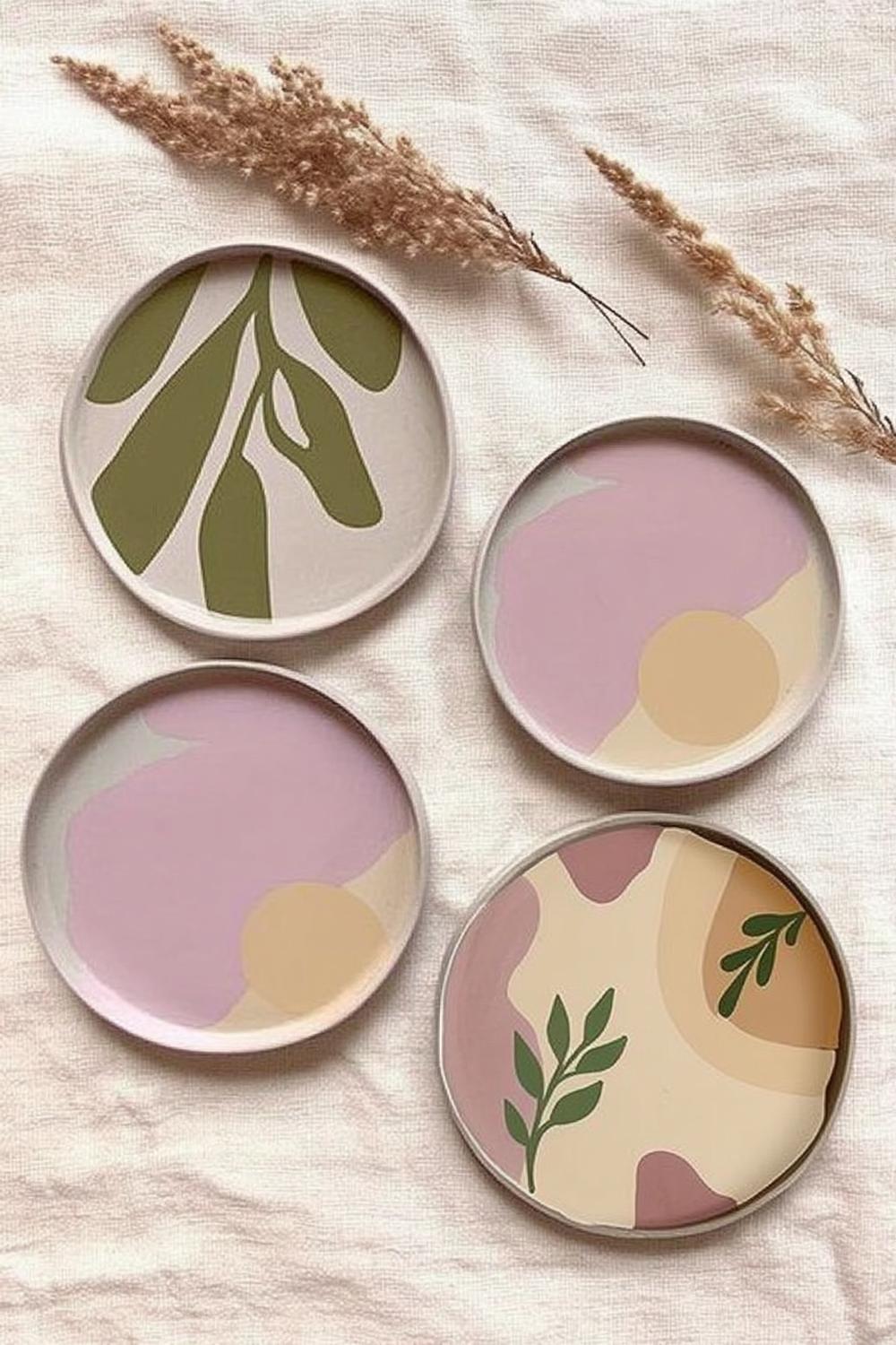 Moderne Farbfelder mit Blättern