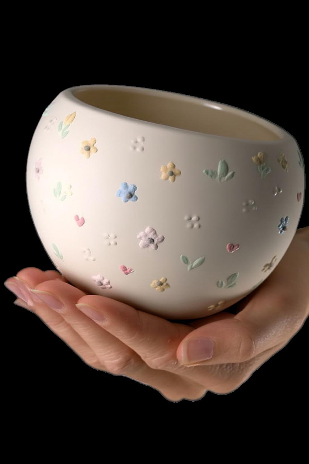 Zarte Miniaturblüten in Pastellfarben