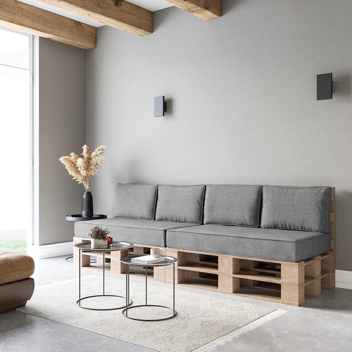 Modernes Palettensofa graue Polster
