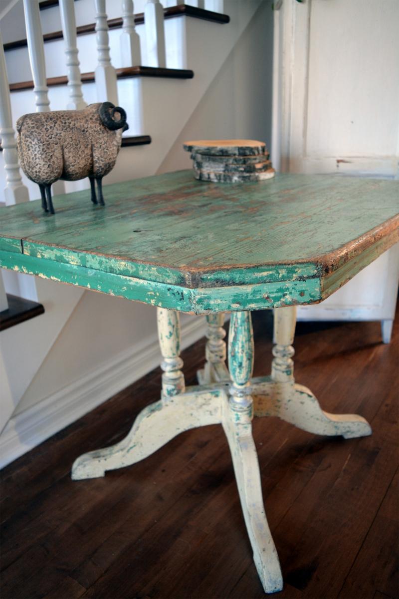 Vintage Tisch mit Patina